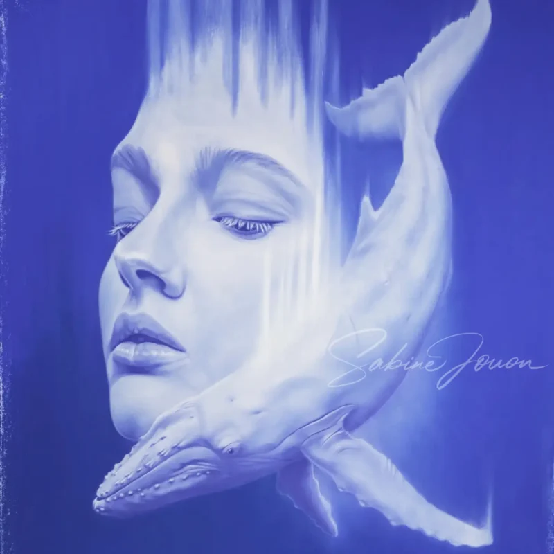 Portrait monochrome bleu de l'œuvre Immersion, réalisé au pastel sec par l'artiste Sabine Jouon pour la collection Outrebleu