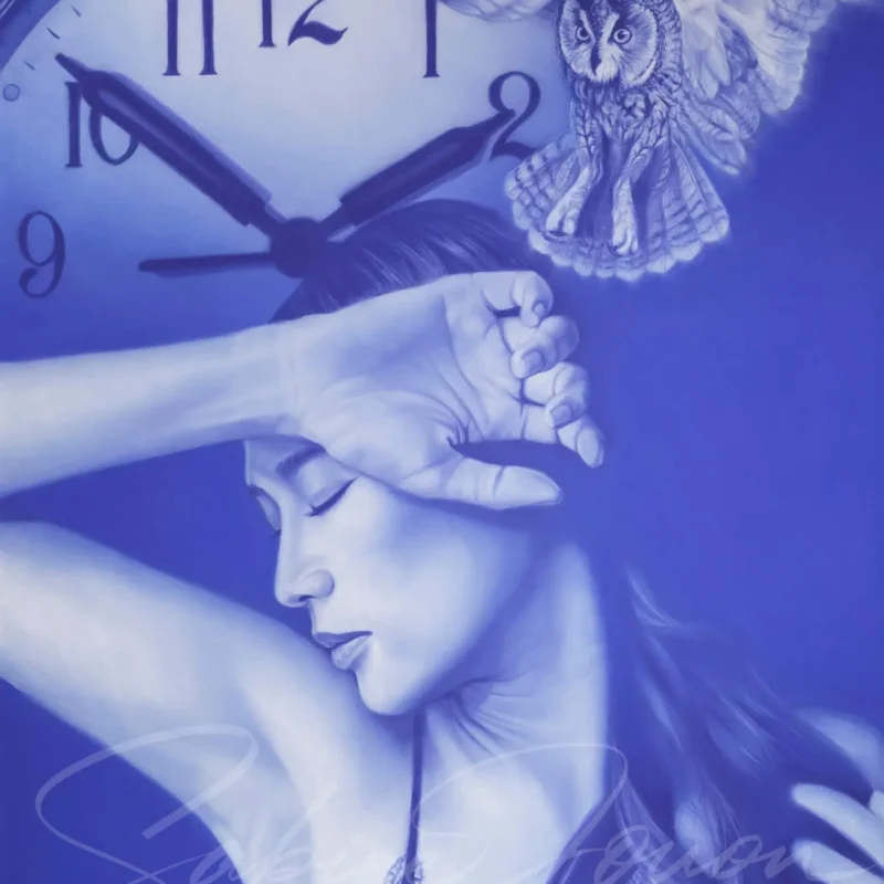 Portrait monochrome bleu de l'œuvre Insomnie, réalisé au pastel sec par l'artiste Sabine Jouon pour la collection Outrebleu.